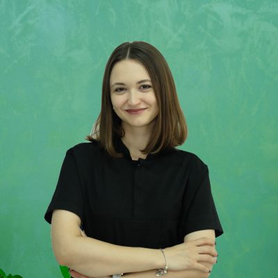 Dt. İzel Çağlar Bayraktar