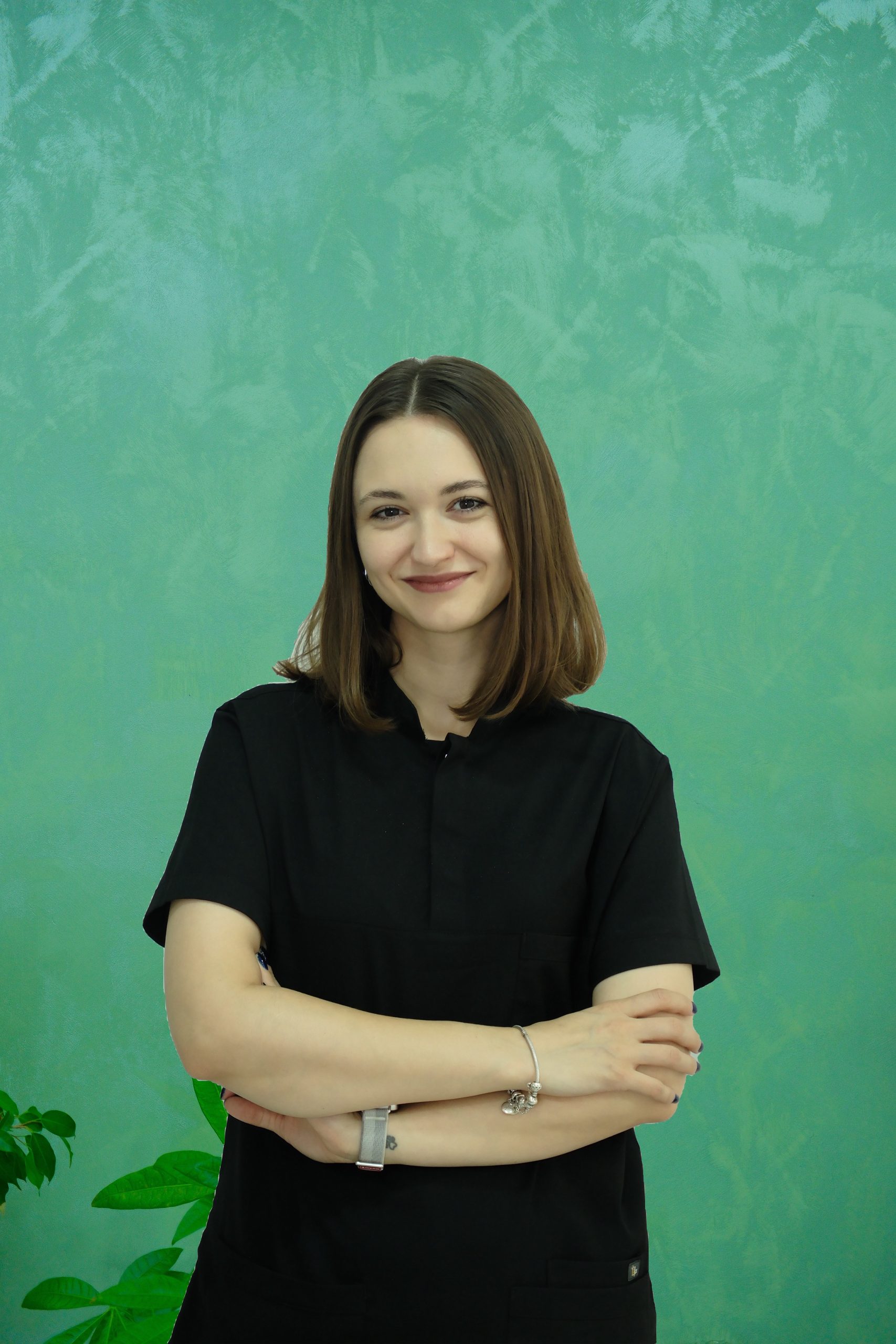 Dt. İzel Çağlar Bayraktar
